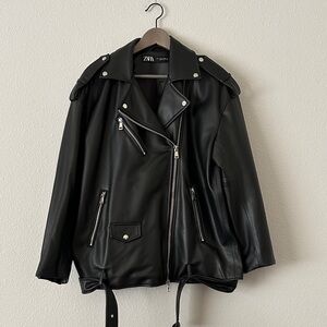 Zara Black Biker Jacket faux leather size small oversized